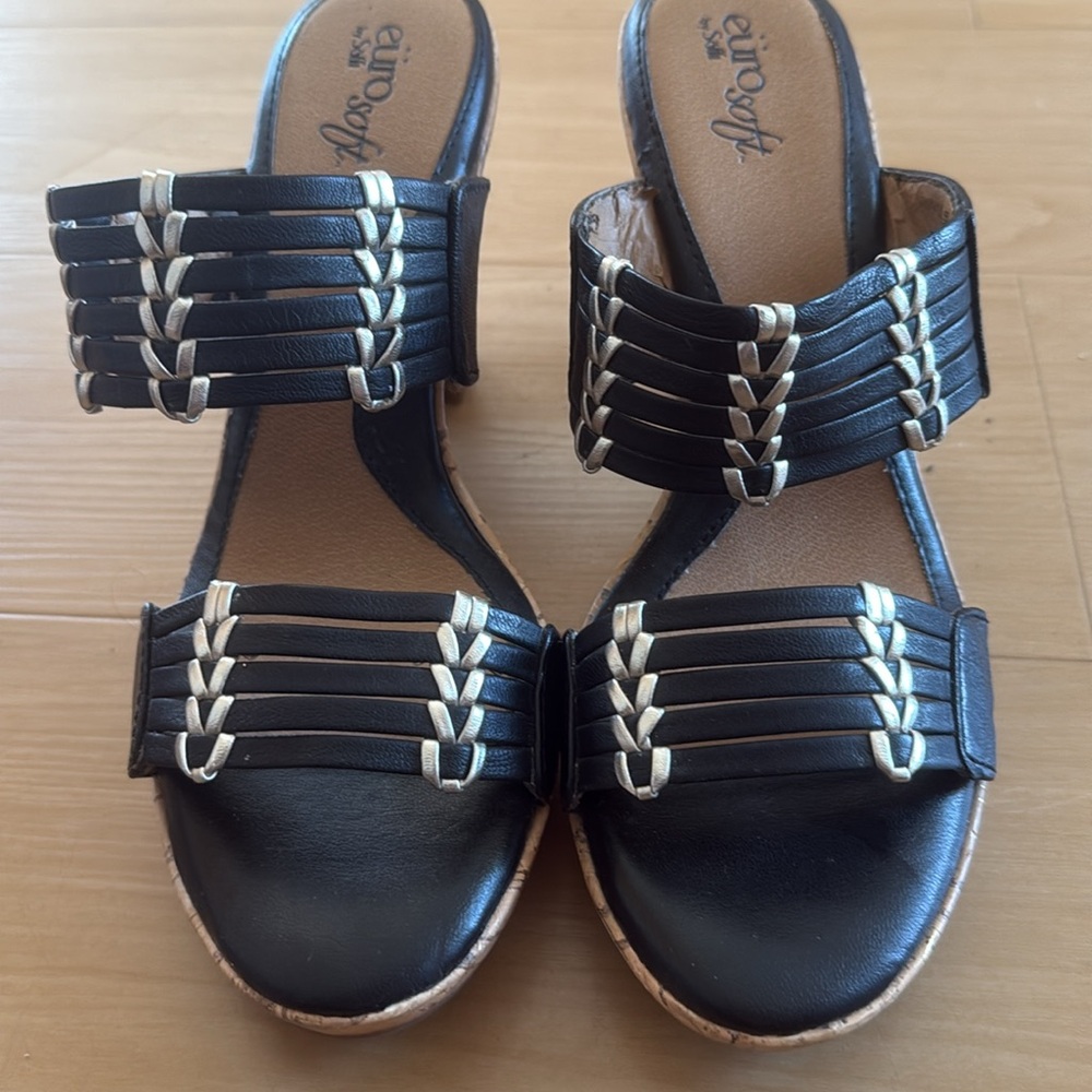SOFFT BLACK LEATHER STUDDED SLIP ON DOUBLE STRAP MULE SANDALS CORK HEEL SIZE 9